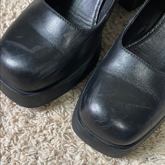 Vagabond Black Brooke Pumps - Picture 5 of 5